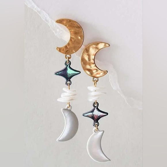 Free People Jewelry - Free People Lunar Eclipse Dangles/Goldtone